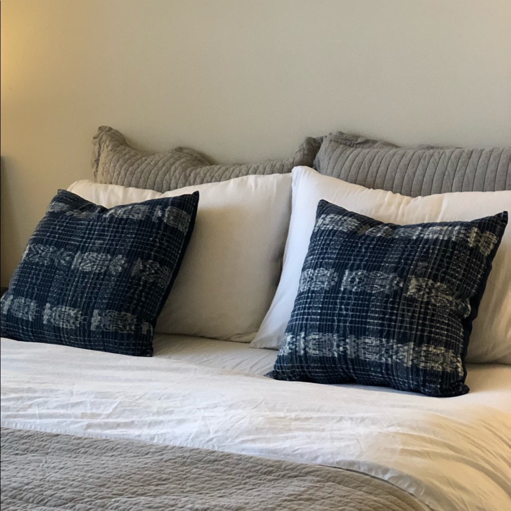 Anthropologie Throw Pillows (Global Trunk)
